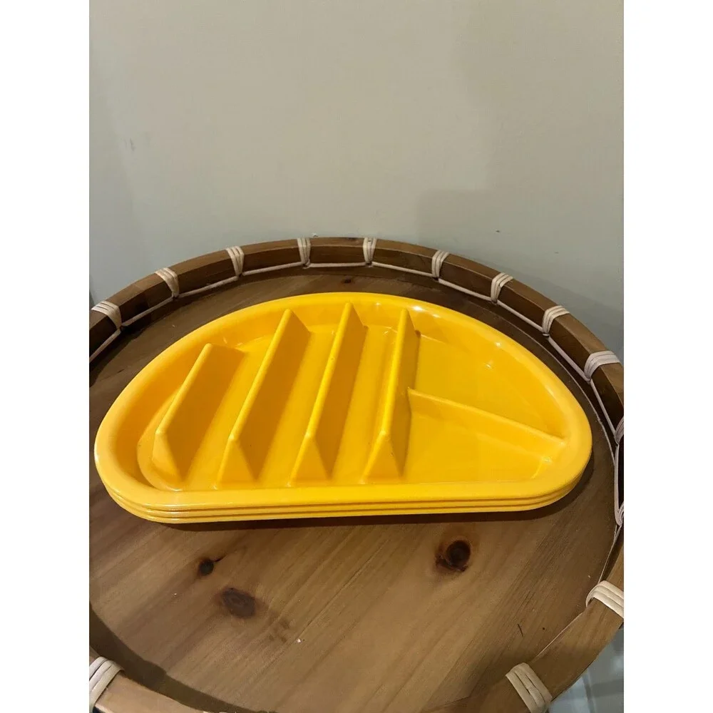 Arrow Home Plastic Fiesta Taco Plate, Holds 3 Tacos & 2 Sides - 3 YELLOW 3 TURQ
